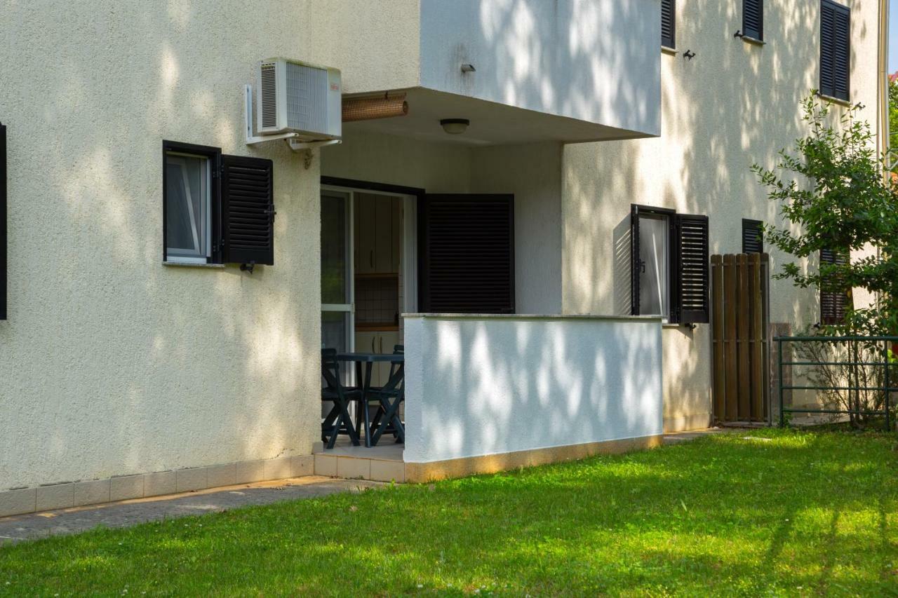 Apartment Porat Porat  Exteriör bild
